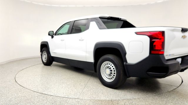 2024 Chevrolet Silverado EV e4WD Crew Cab Work Truck w/ 1FL Fleet Pkg & Spray-On Bedliner - 23021619 - 6