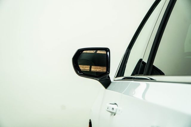 2024 Chevrolet Suburban 2WD 4dr LT - 22951102 - 13