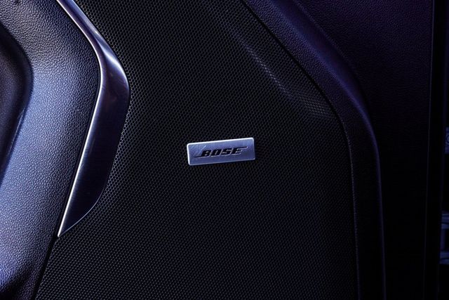 2024 Chevrolet Suburban 2WD 4dr LT - 22928626 - 17