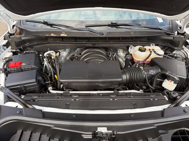 2024 Chevrolet Suburban 2WD 4dr LT - 22987979 - 10