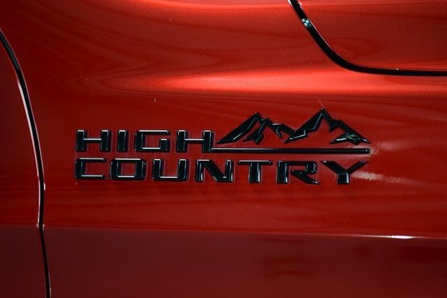 2024 Chevrolet Suburban 4WD 4dr High Country - 22941782 - 13