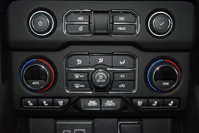 2024 Chevrolet Suburban 4WD 4dr High Country - 22954628 - 31