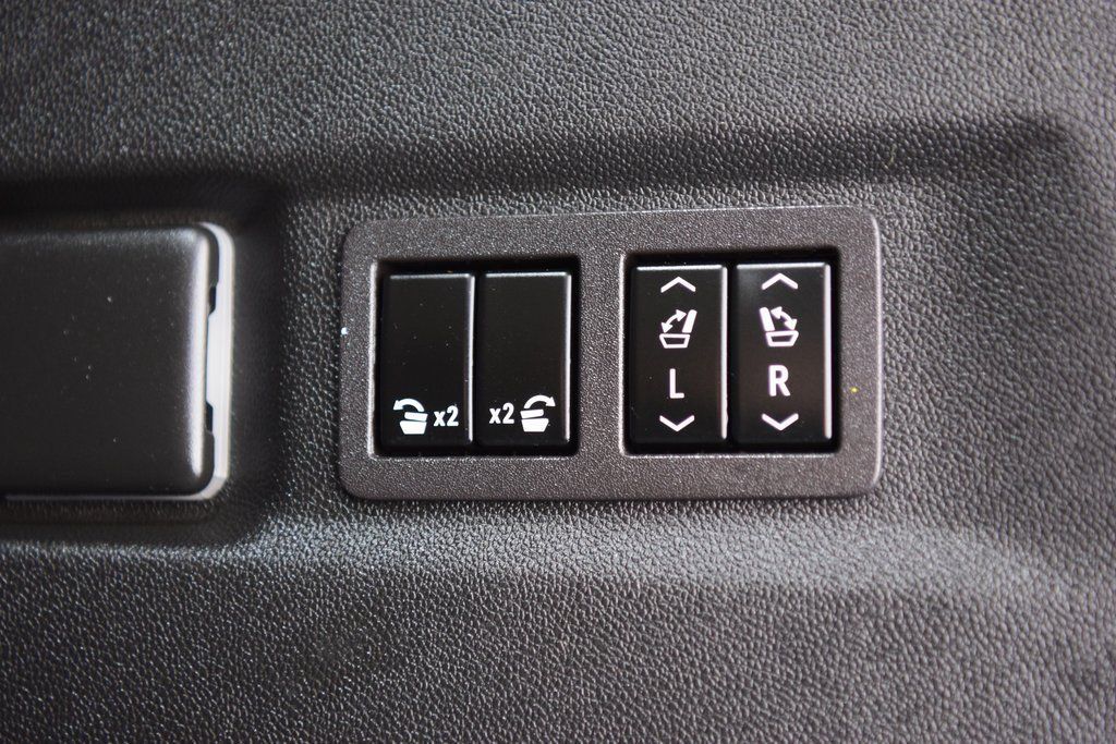 2024 Chevrolet Suburban 4WD 4dr High Country - 22979070 - 22