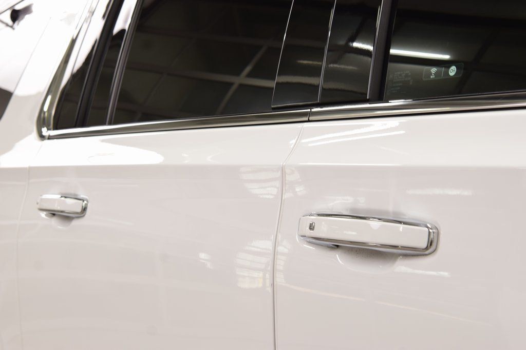 2024 Chevrolet Suburban 4WD 4dr High Country - 22987561 - 17