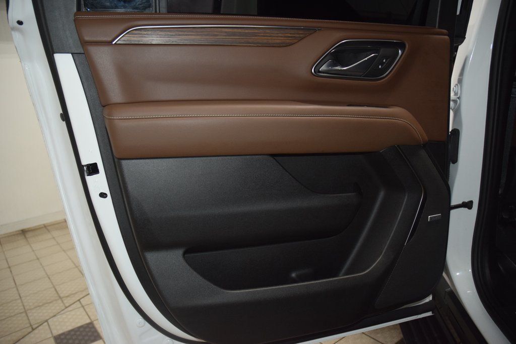 2024 Chevrolet Suburban 4WD 4dr High Country - 22987561 - 43