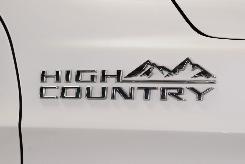 2024 Chevrolet Suburban 4WD 4dr High Country - 22992543 - 13