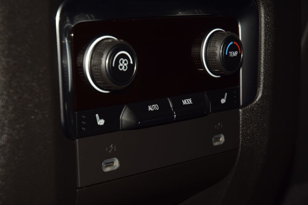 2024 Chevrolet Suburban 4WD 4dr High Country - 22992543 - 41