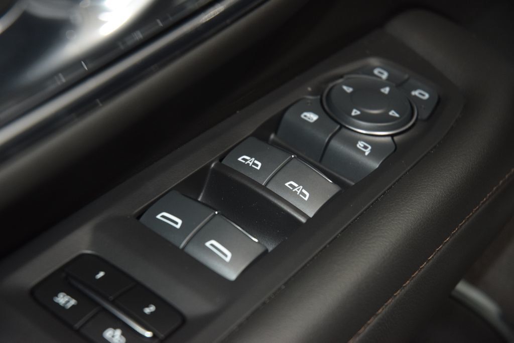 2024 Chevrolet Suburban 4WD 4dr High Country - 22992543 - 47