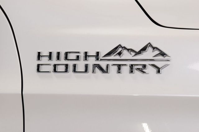 2024 Chevrolet Suburban 4WD 4dr High Country - 22994828 - 13