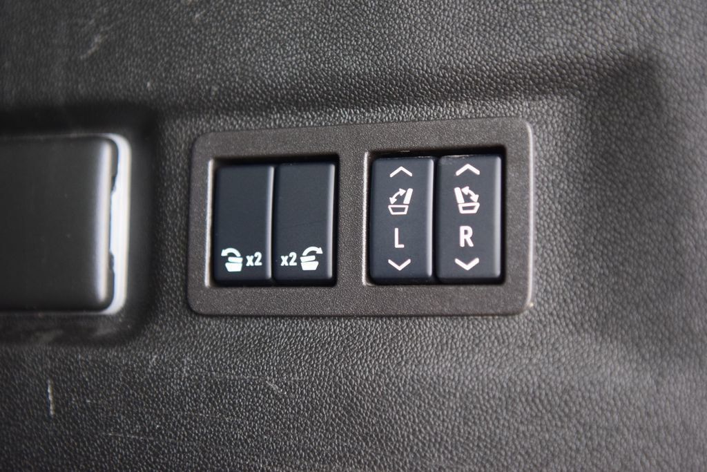 2024 Chevrolet Suburban 4WD 4dr High Country - 22994828 - 22