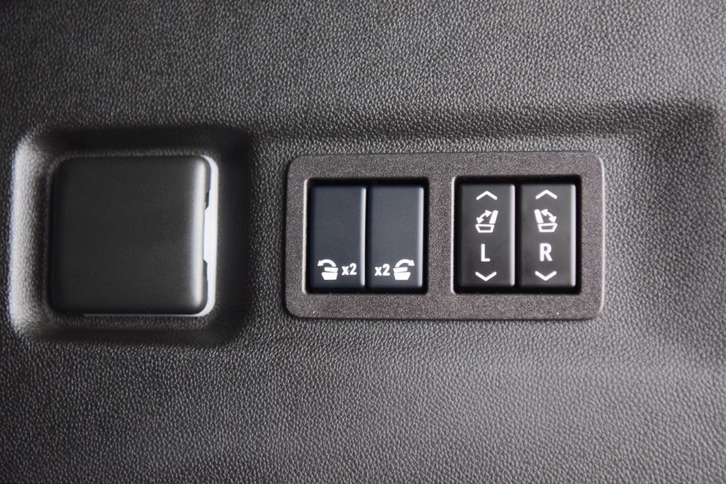 2024 Chevrolet Suburban 4WD 4dr High Country - 23032745 - 23