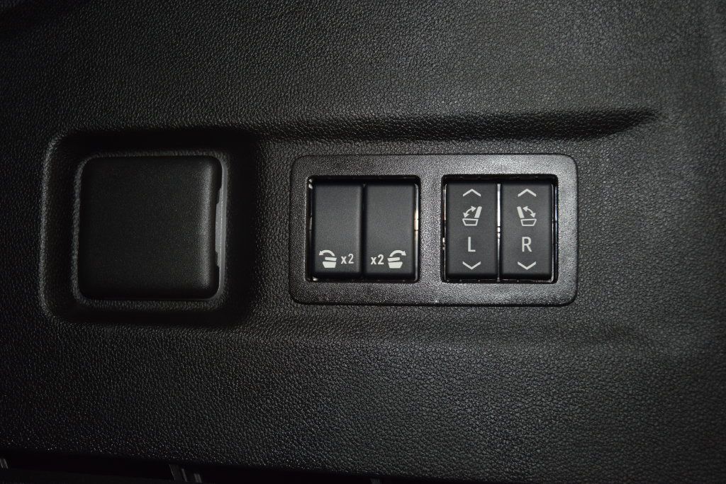 2024 Chevrolet Suburban 4WD 4dr High Country - 23079008 - 23