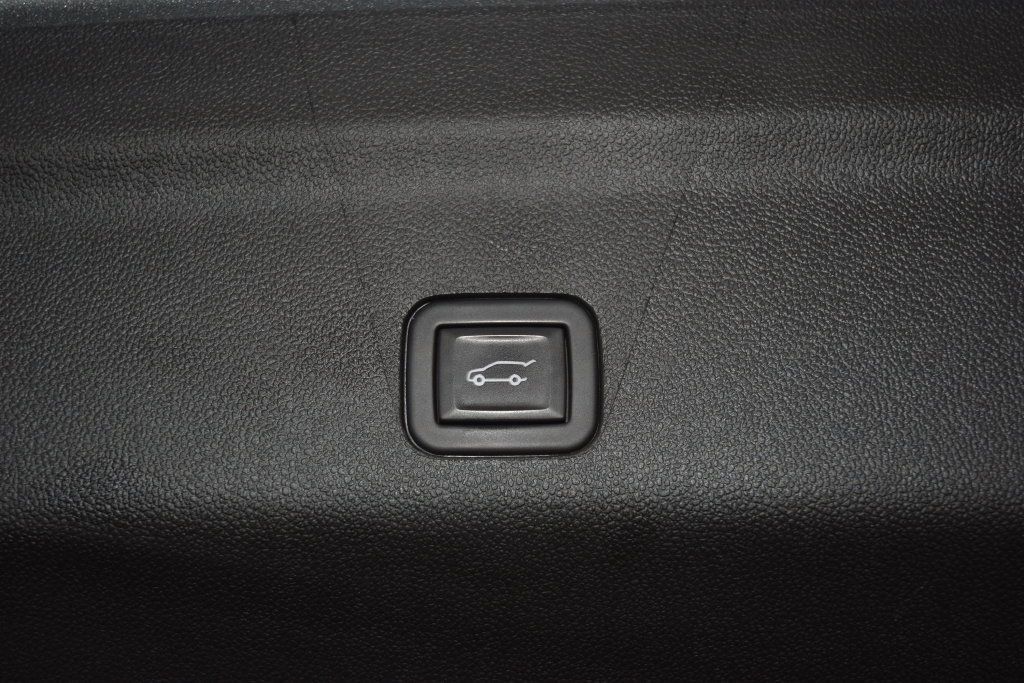 2024 Chevrolet Suburban 4WD 4dr High Country - 23079008 - 25