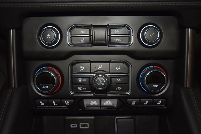 2024 Chevrolet Suburban 4WD 4dr High Country - 23079008 - 32