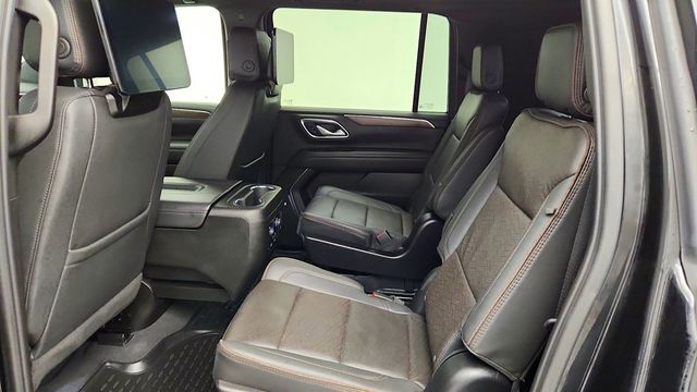 2024 Chevrolet Suburban 4WD 4dr High Country w/ Super Cruise, Max Tow & Rear Media - 23097056 - 19