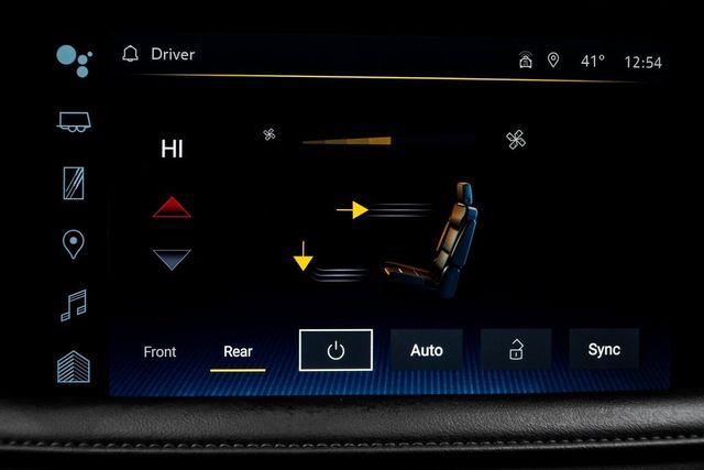 2024 Chevrolet Suburban 4WD 4dr LT - 22954657 - 29