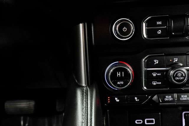 2024 Chevrolet Suburban 4WD 4dr LT - 22978915 - 23