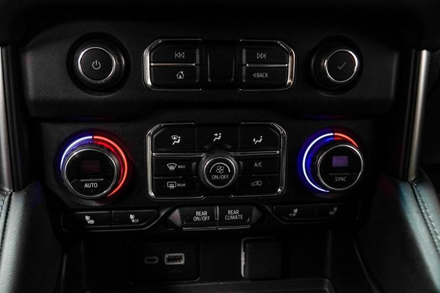 2024 Chevrolet Suburban 4WD 4dr LT - 22978902 - 19