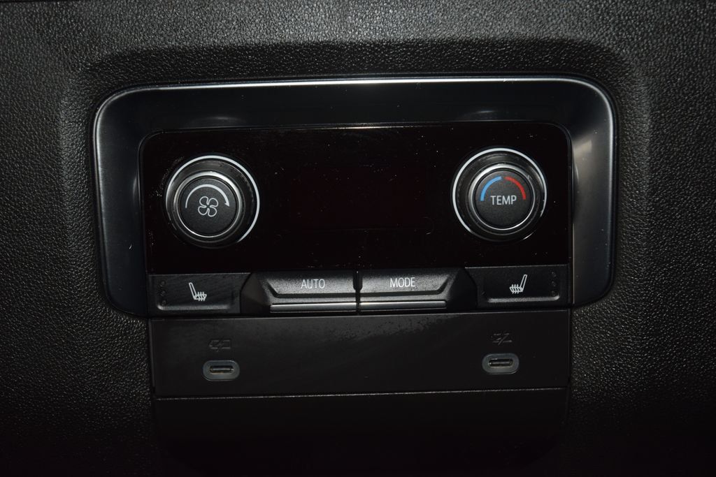 2024 Chevrolet Suburban 4WD 4dr RST - 23064145 - 43