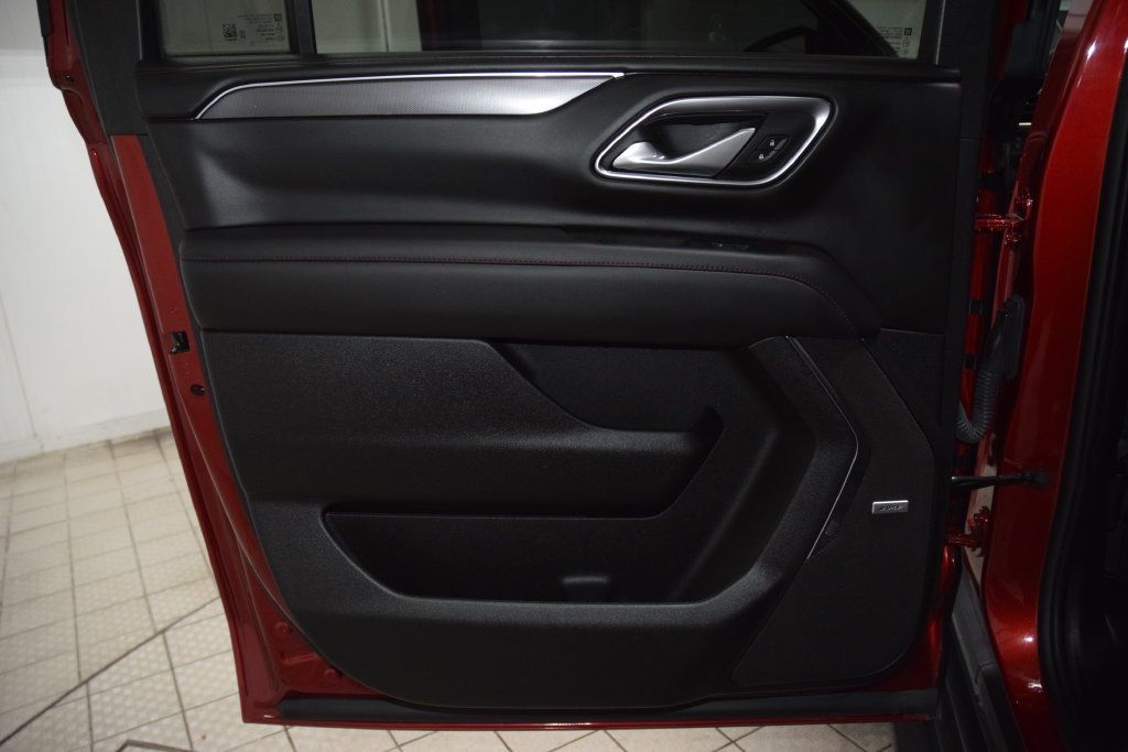 2024 Chevrolet Suburban 4WD 4dr RST - 23082388 - 44