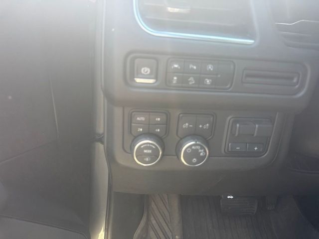 2024 Chevrolet Suburban 4WD 4dr Z71 - 23025123 - 19