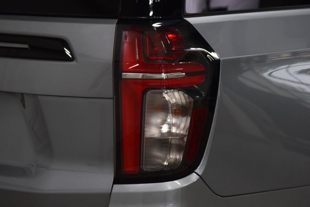 2024 Chevrolet Suburban 4WD 4dr Z71 - 23025123 - 20