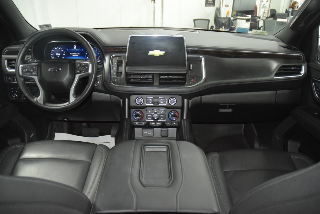 2024 Chevrolet Suburban 4WD 4dr Z71 - 23025123 - 29