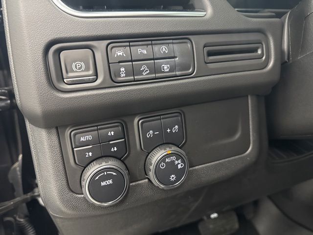 2024 Chevrolet Suburban 4WD 4dr Z71 - 23027268 - 14