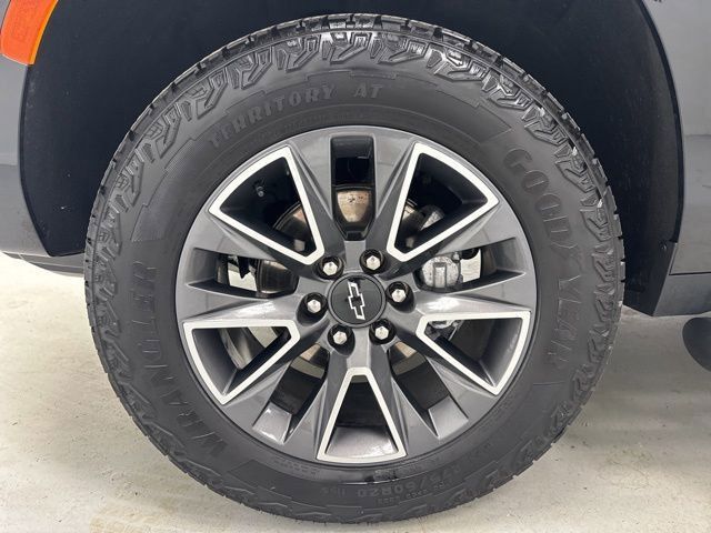 2024 Chevrolet Suburban 4WD 4dr Z71 - 23027268 - 7