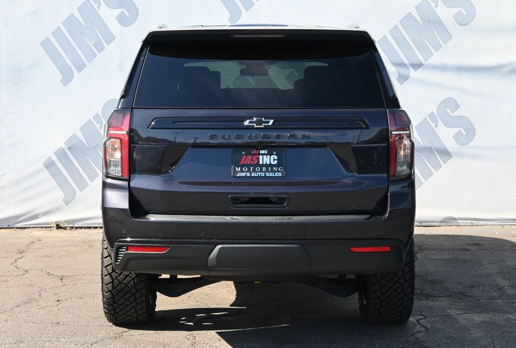 2024 Chevrolet Suburban Z71 photo 3