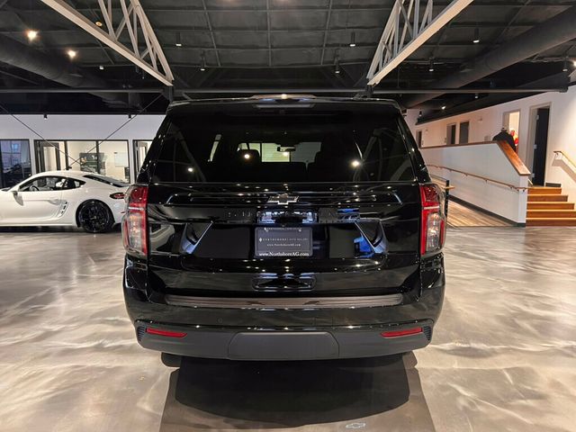 2024 Chevrolet Suburban Z71/4WD/LuxuryPkg/2ndRowCaptains/PanoramicSunroof/NAV - 22984399 - 3