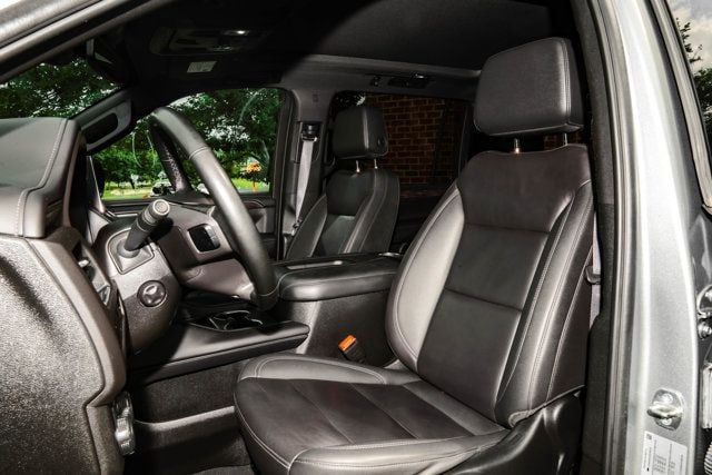 2024 Chevrolet Suburban Z71/LuxuryPkg/4WD/PanoramicSurnoof/DriversAlertPkg/NAV - 23047657 - 28