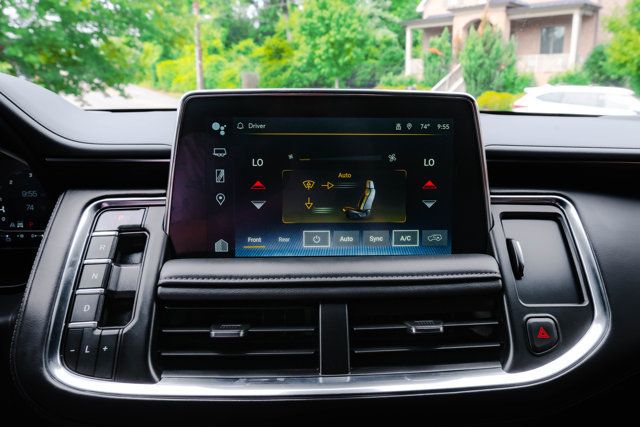 2024 Chevrolet Suburban Z71/LuxuryPkg/4WD/PanoramicSurnoof/DriversAlertPkg/NAV - 23047657 - 47