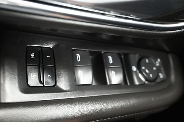 2024 Chevrolet Tahoe 2WD 4dr LT - 23065613 - 24