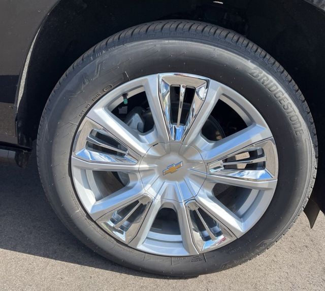 2024 Chevrolet Tahoe 4WD 4dr High Country - 22951597 - 13