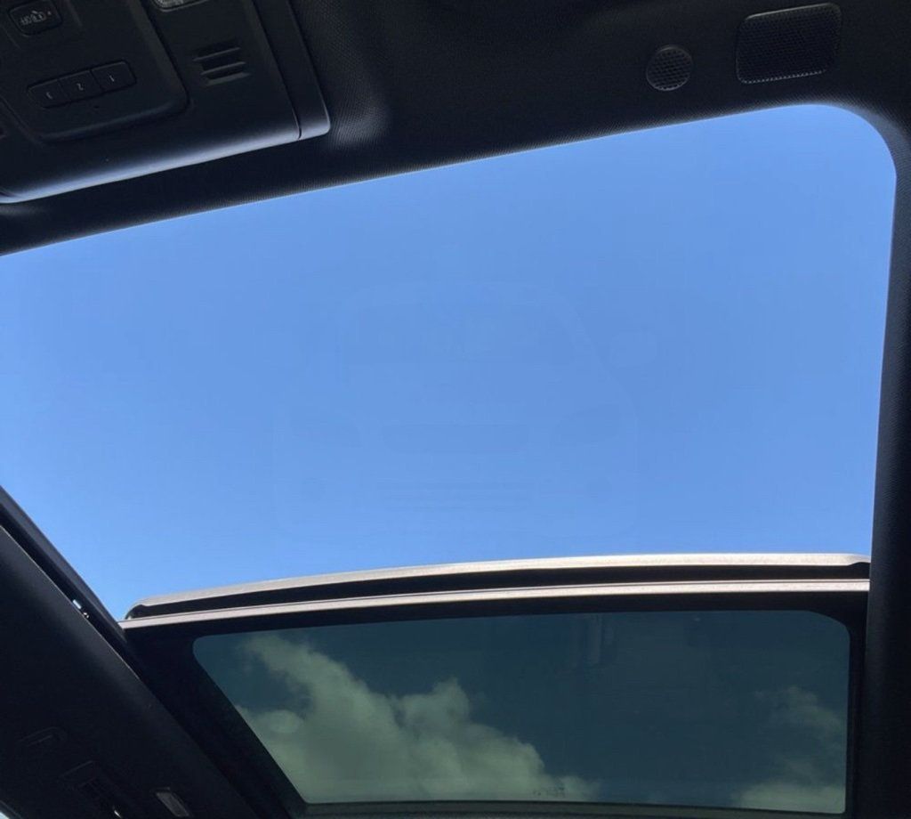 2024 Chevrolet Tahoe 4WD 4dr High Country - 22951597 - 18