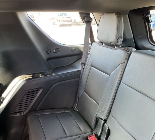 2024 Chevrolet Tahoe 4WD 4dr High Country - 22951597 - 19