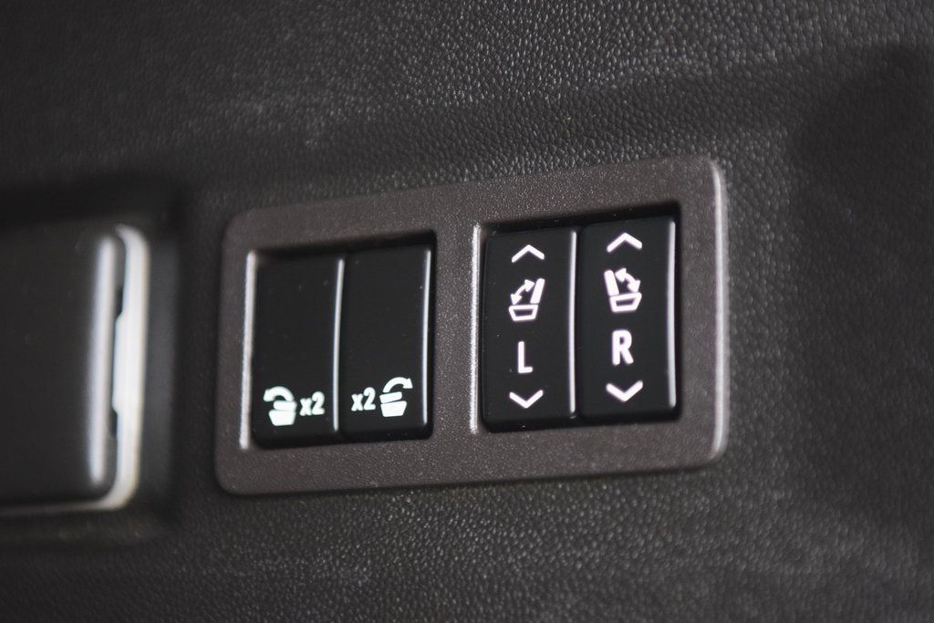 2024 Chevrolet Tahoe 4WD 4dr High Country - 22972735 - 22