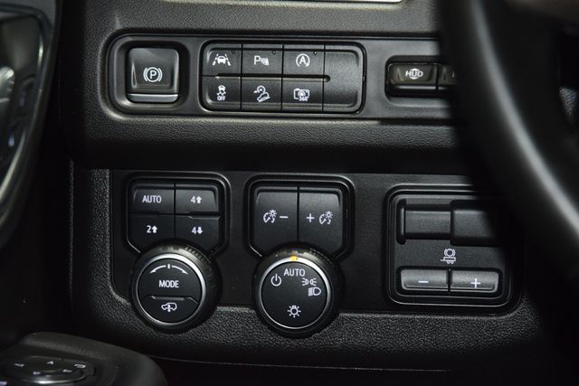 2024 Chevrolet Tahoe 4WD 4dr High Country - 22972735 - 33