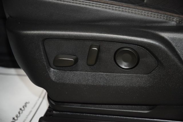 2024 Chevrolet Tahoe 4WD 4dr High Country - 22972735 - 38