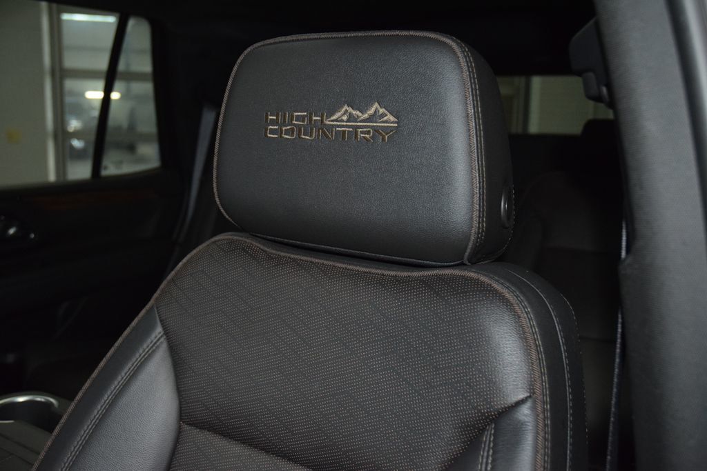 2024 Chevrolet Tahoe 4WD 4dr High Country - 22990436 - 40