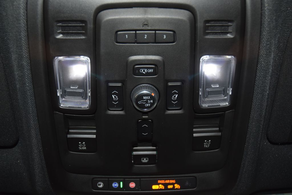 2024 Chevrolet Tahoe 4WD 4dr High Country - 23004383 - 50