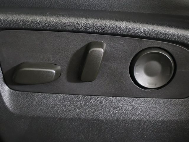 2024 Chevrolet Tahoe 4WD 4dr High Country - 22887847 - 33