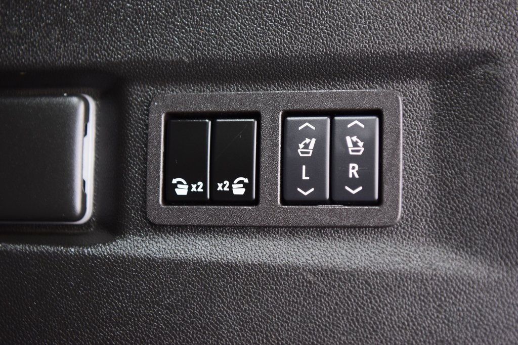 2024 Chevrolet Tahoe 4WD 4dr Z71 - 22983097 - 23