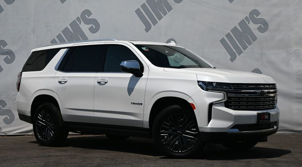 2024 Chevrolet Tahoe Premier photo 2