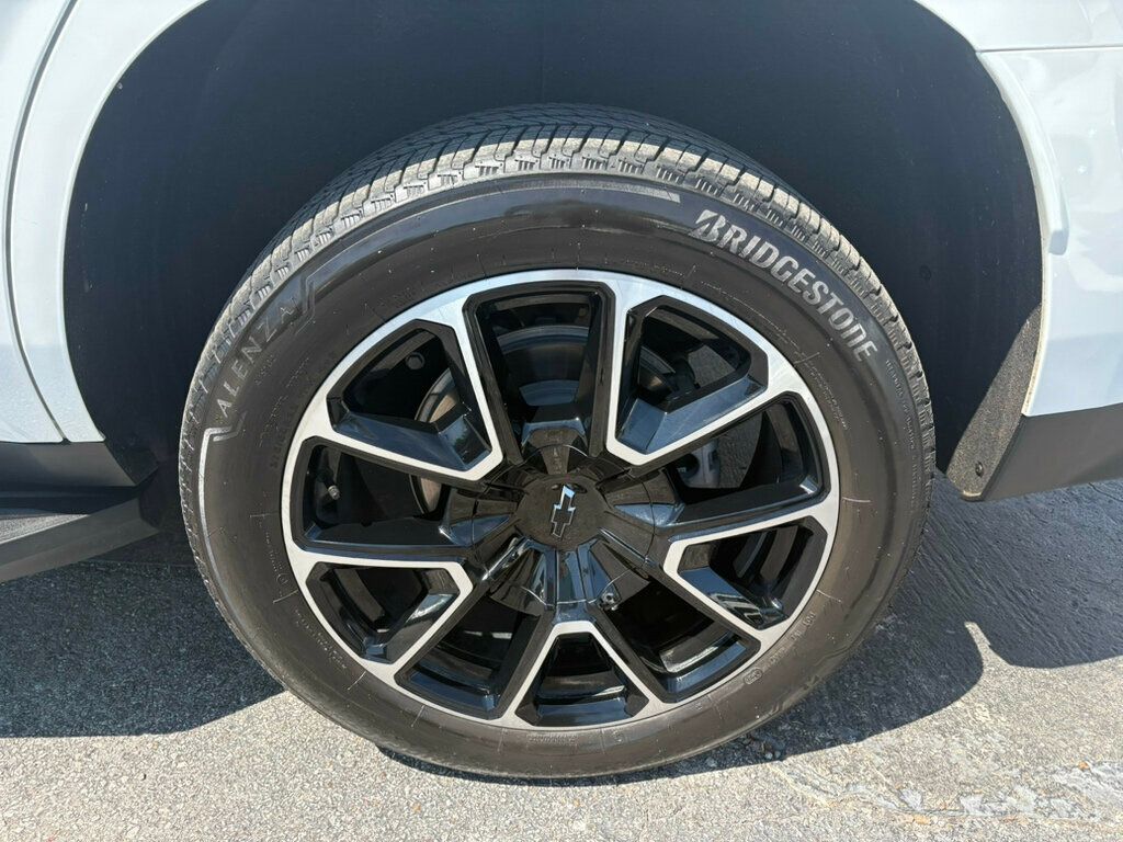2024 Chevrolet Tahoe RST photo 8