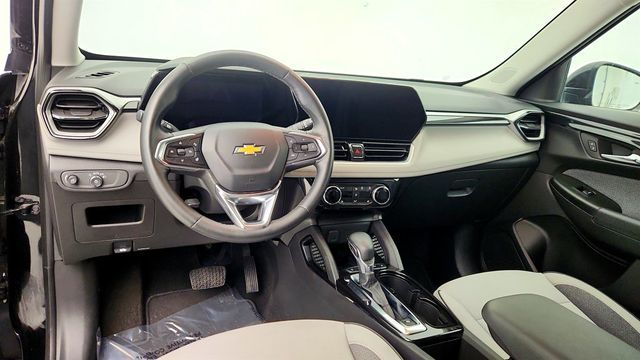 2024 Chevrolet Trailblazer 4dr LT with Convenience & LT Packages + Turbo Engine - 22962937 - 11