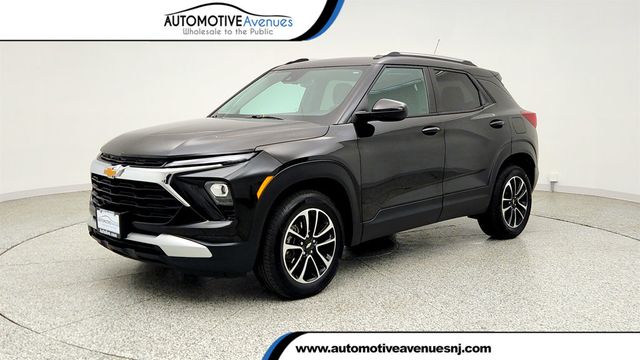 2024 Chevrolet Trailblazer AWD 4dr LT w/ Convenience, Cold Weather & Driver Confidence Pkgs - 23028790 - 0