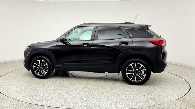2024 Chevrolet Trailblazer AWD 4dr LT w/ Convenience, Cold Weather & Driver Confidence Pkgs - 23028790 - 7