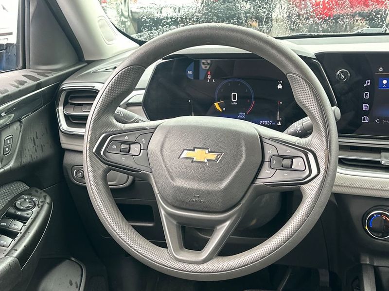 2024 Chevrolet Trailblazer FWD 4dr LS - 23011629 - 17